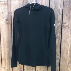Nike dry fit pull over